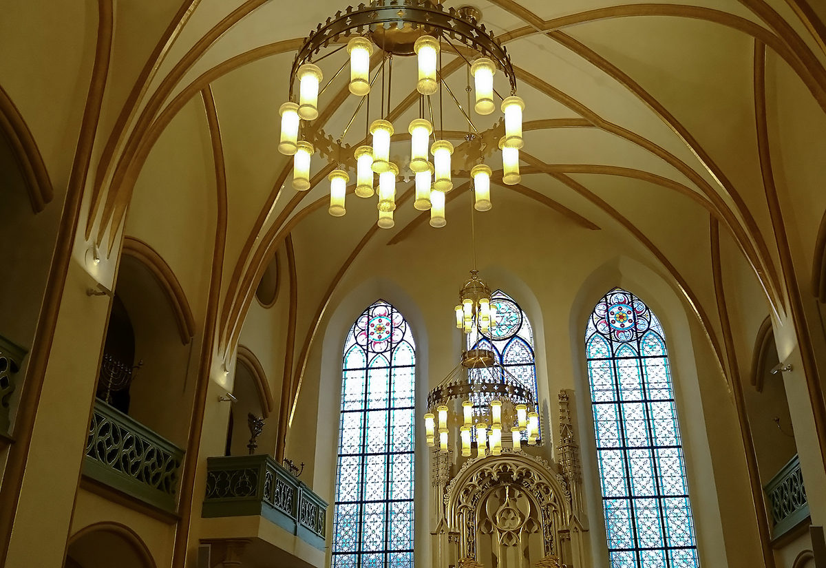 Майзелова синагога, интерьер